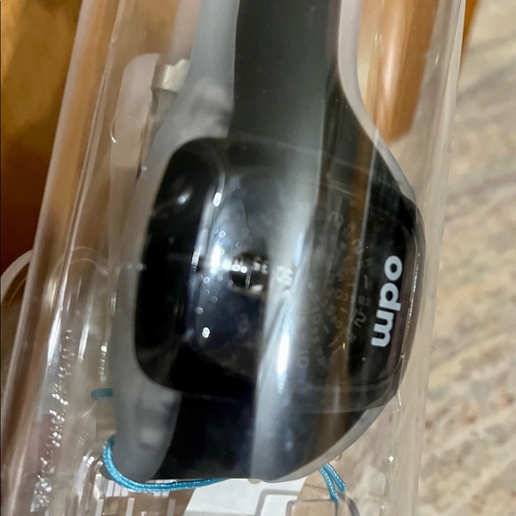 NWT ODM watch. Unisex - Picture 13 of 16